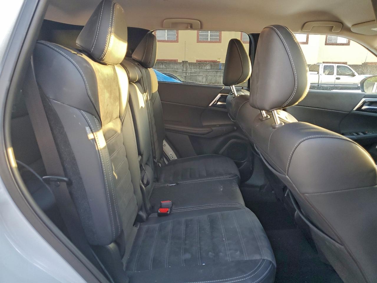 2024 MITSUBISHI OUTLANDER SE photo 21