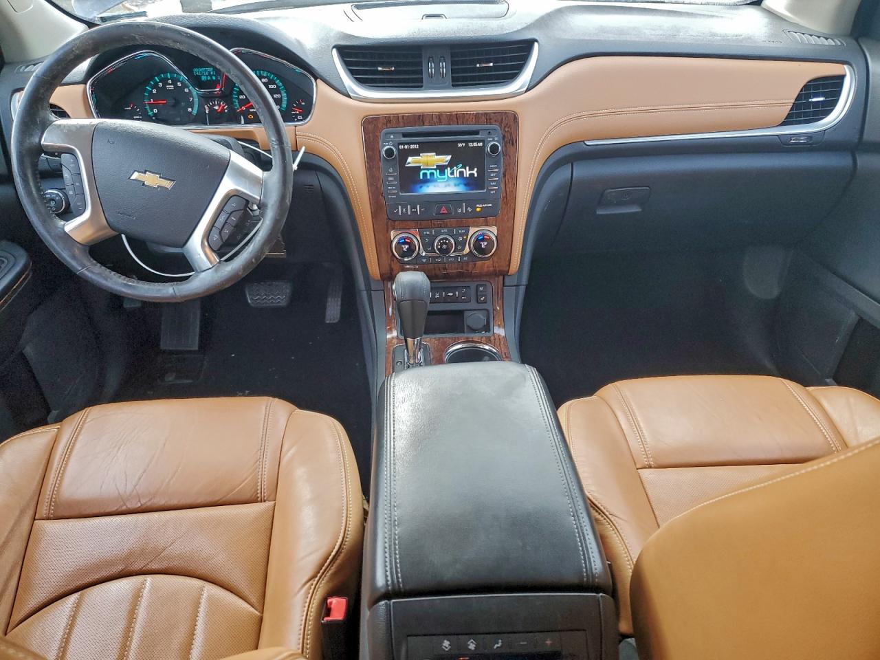 2014 CHEVROLET TRAVERSE LTZ photo 8