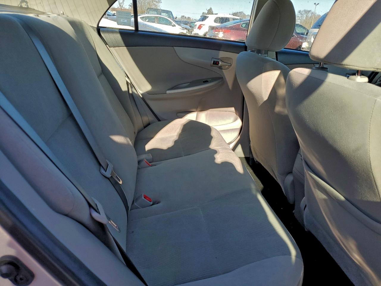 2013 TOYOTA COROLLA BASE photo 10