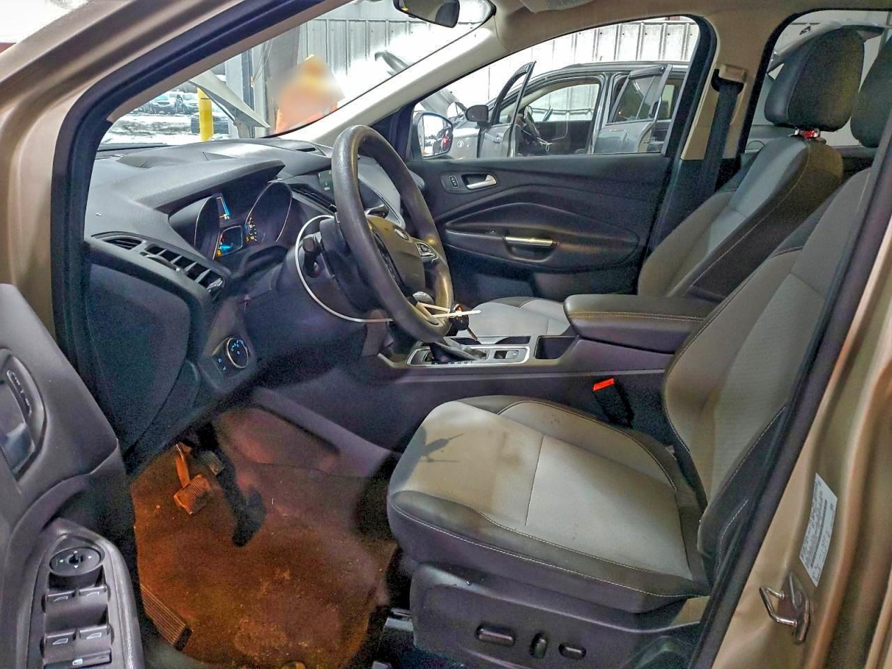2017 FORD ESCAPE SE photo 7