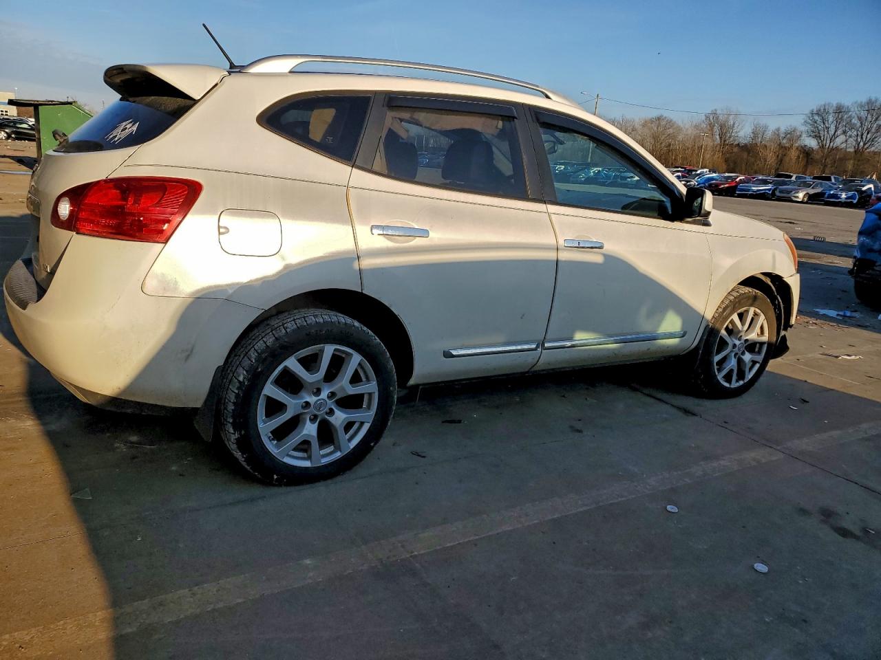 2013 NISSAN ROGUE S photo 3