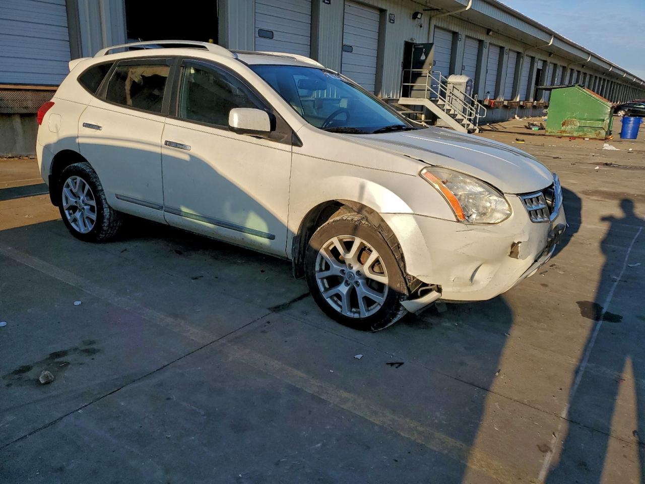 2013 NISSAN ROGUE S photo 4