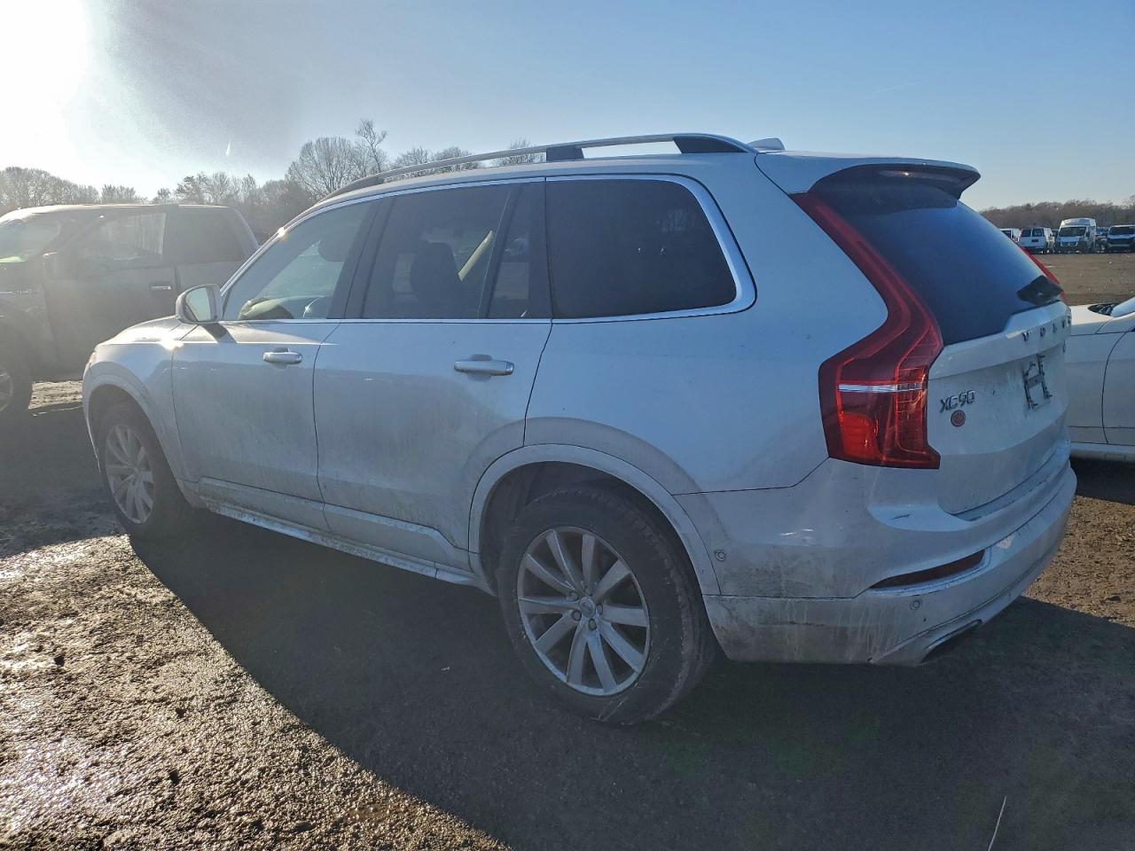 2016 VOLVO XC90 T6 photo 2