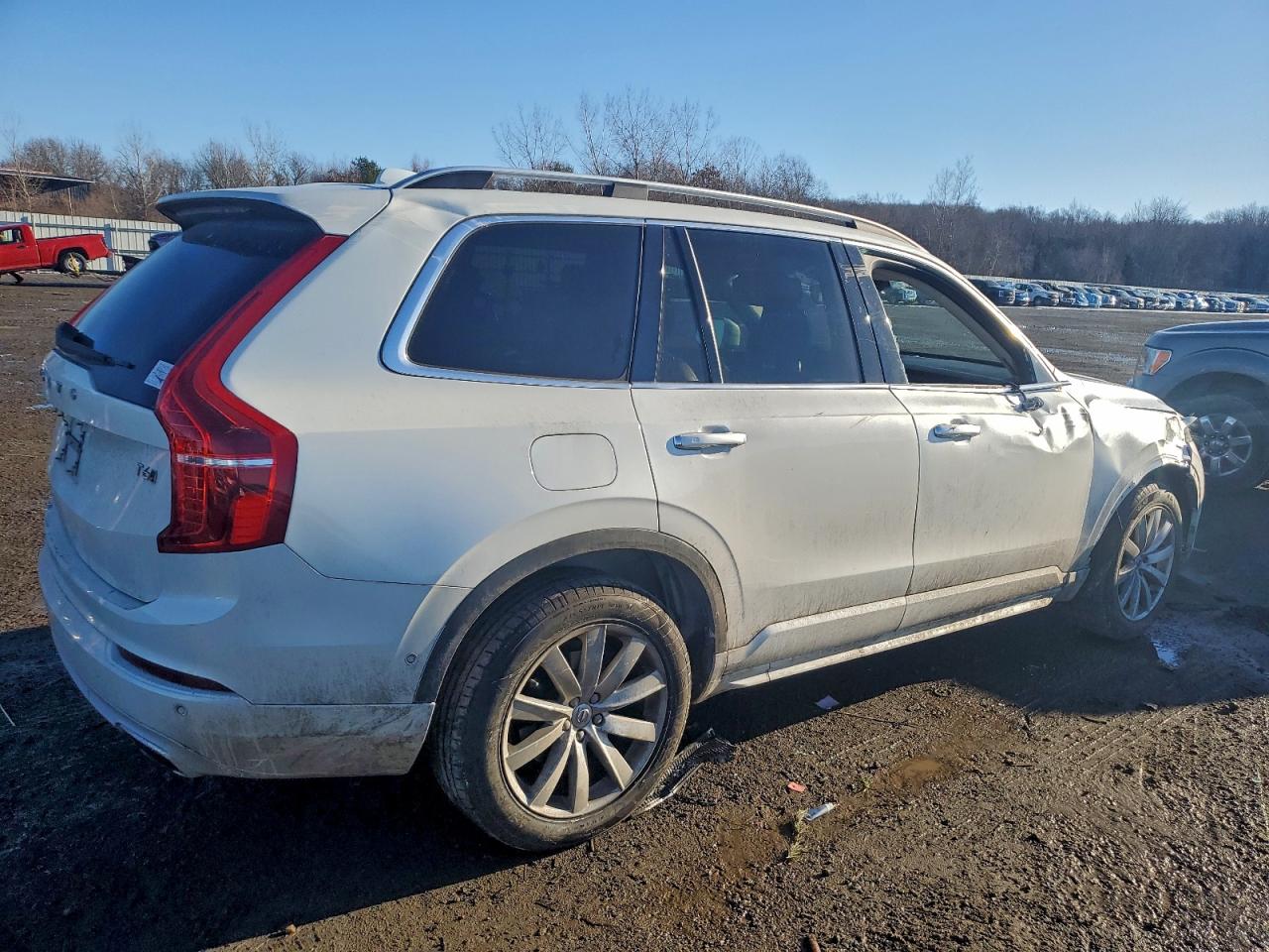 2016 VOLVO XC90 T6 photo 3