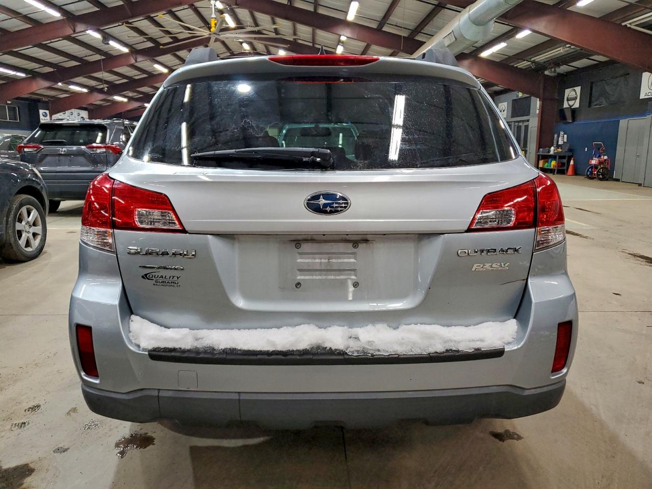 2014 SUBARU OUTBACK 2.5I PREMIUM photo 6