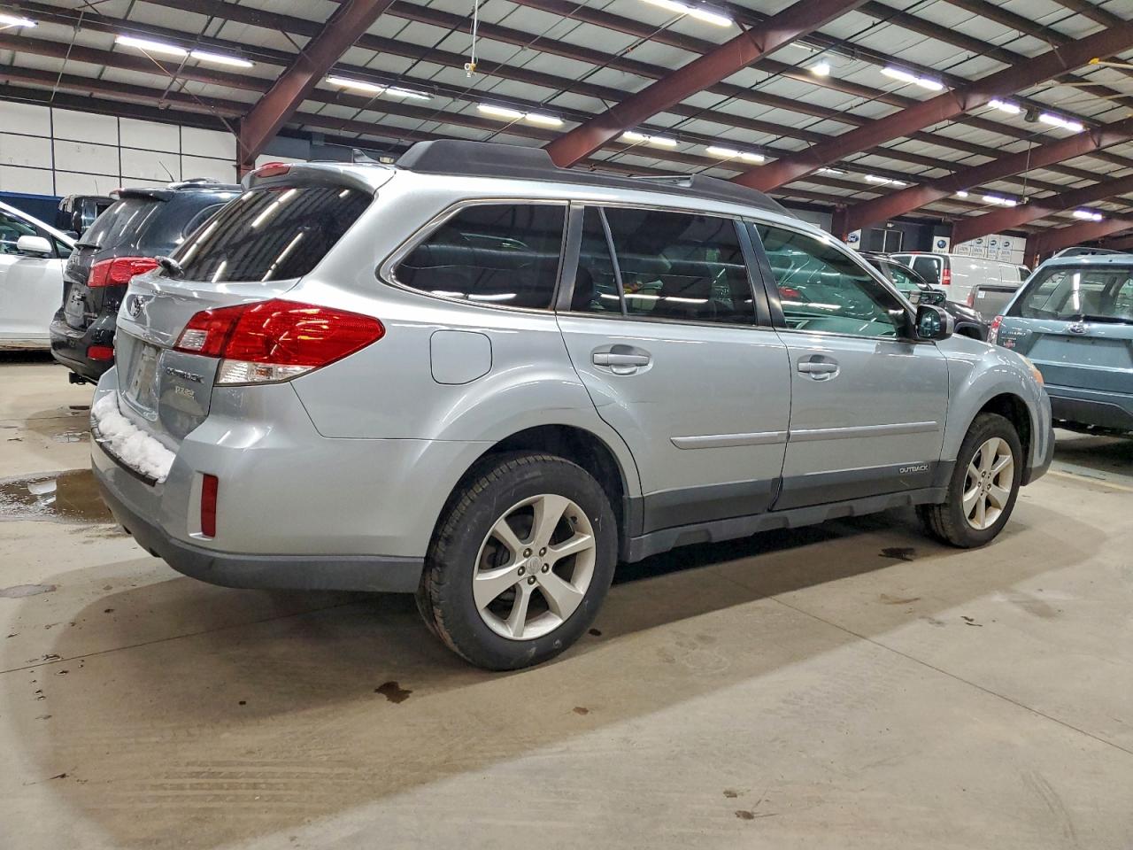 2014 SUBARU OUTBACK 2.5I PREMIUM photo 3