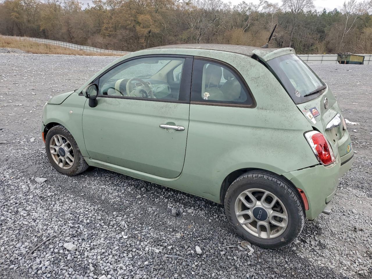 2013 FIAT 500 POP photo 2