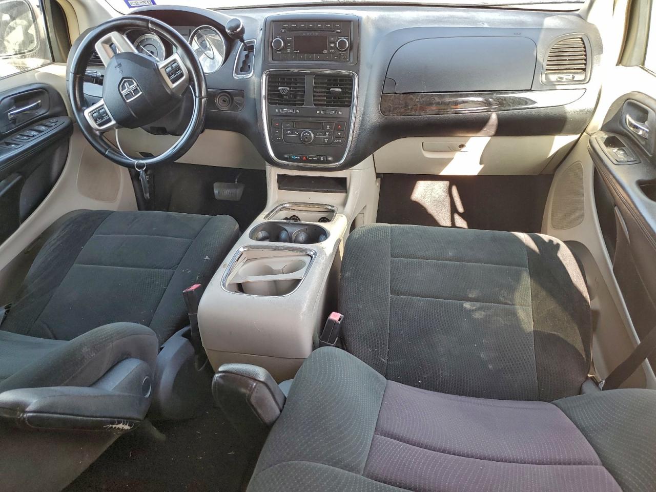 2012 DODGE GRAND CARAVAN CREW photo 15