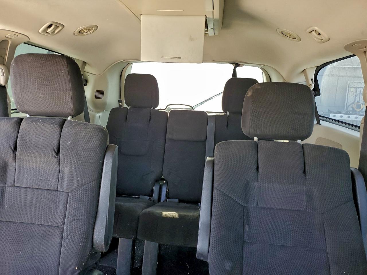 2012 DODGE GRAND CARAVAN CREW photo 19