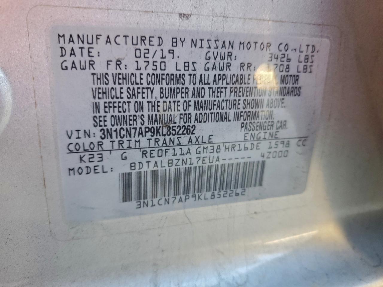 2019 NISSAN VERSA S photo 13