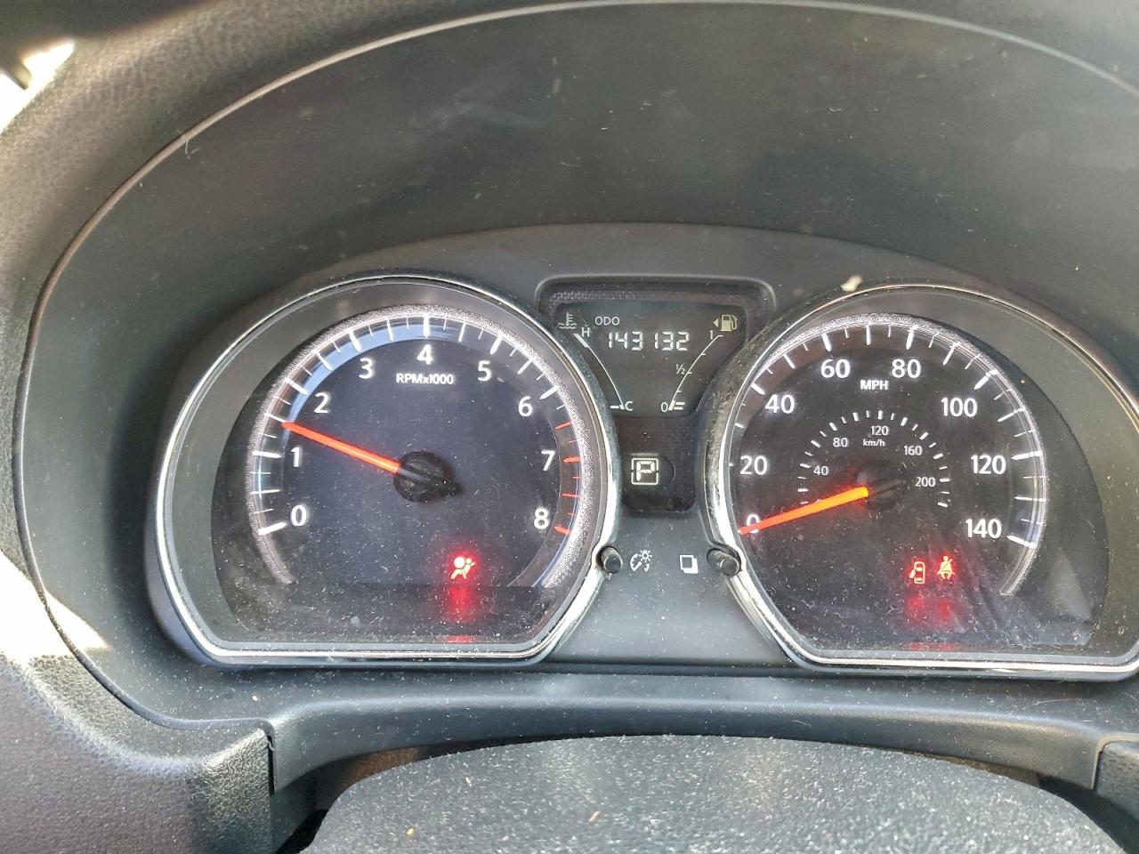 2019 NISSAN VERSA S photo 9
