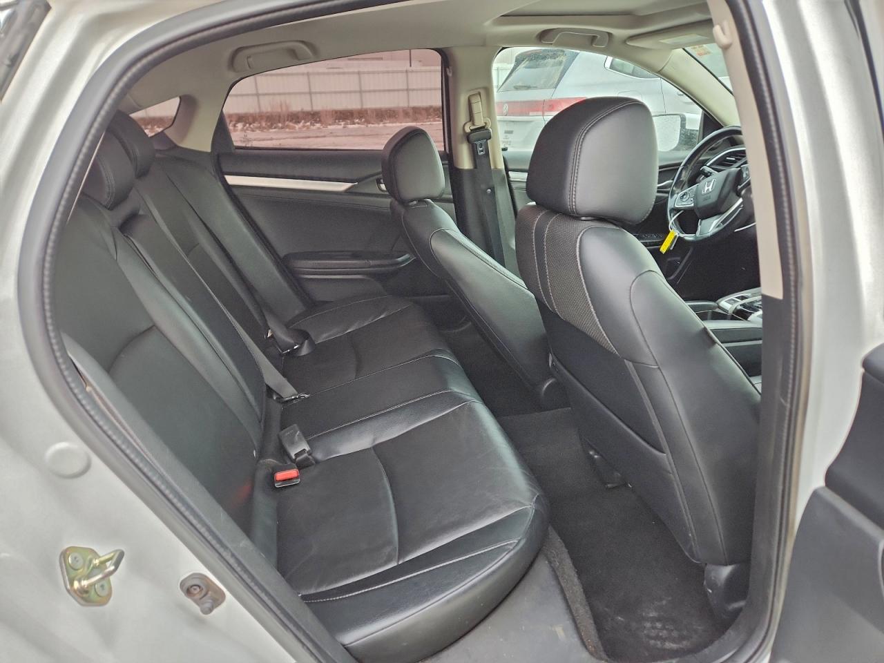 2017 HONDA CIVIC TOURING photo 10