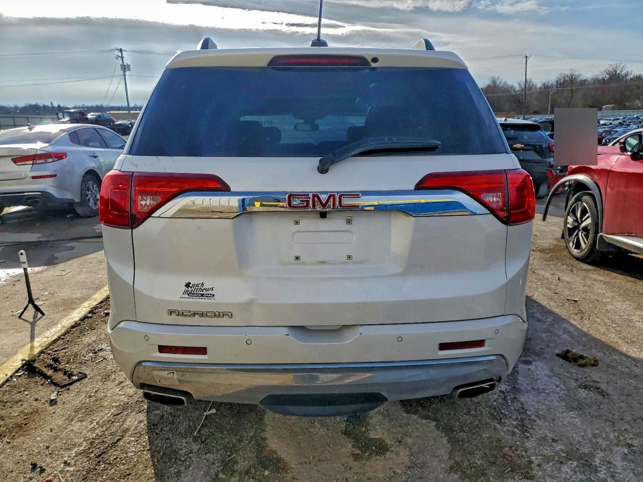 2017 GMC ACADIA DENALI photo 6