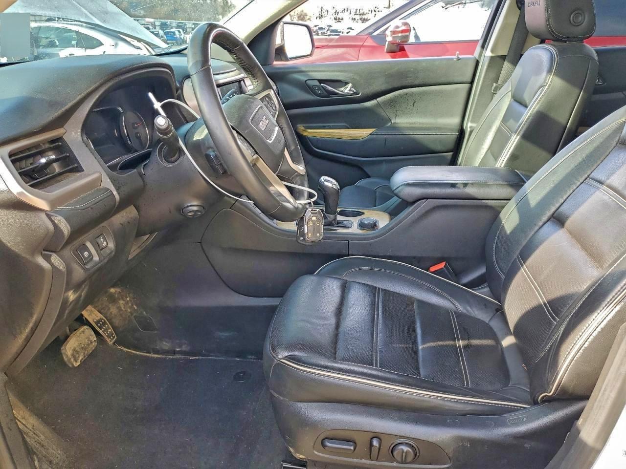 2017 GMC ACADIA DENALI photo 7