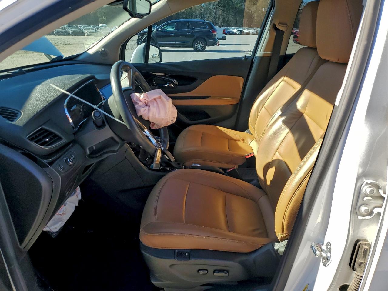 2019 BUICK ENCORE ESSENCE photo 7