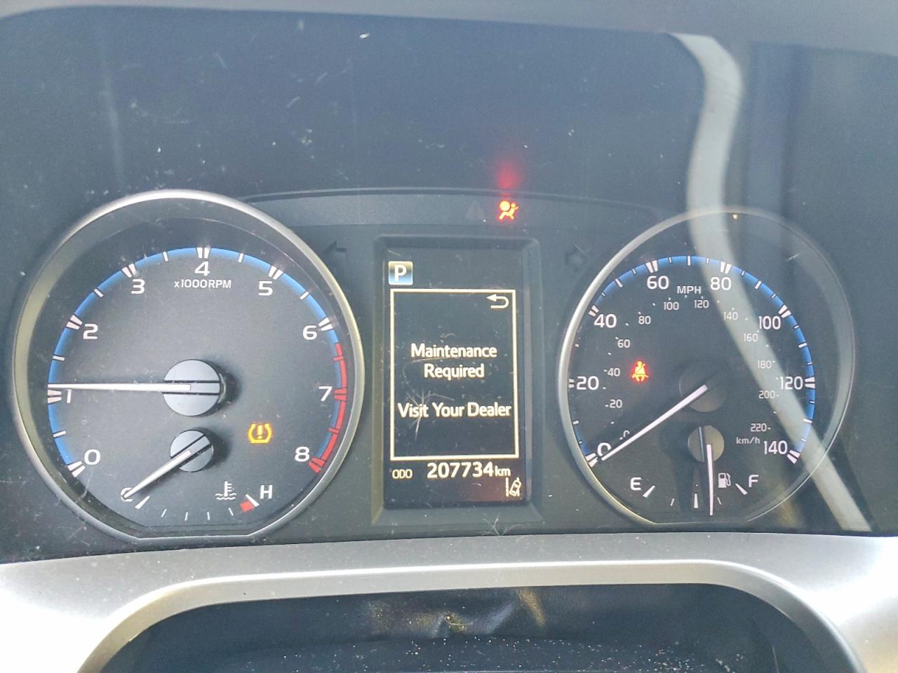 2018 TOYOTA RAV4 LE photo 9
