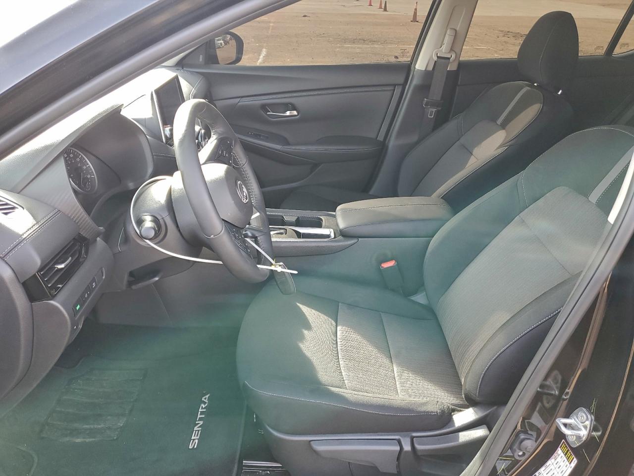 2025 NISSAN SENTRA SV photo 7