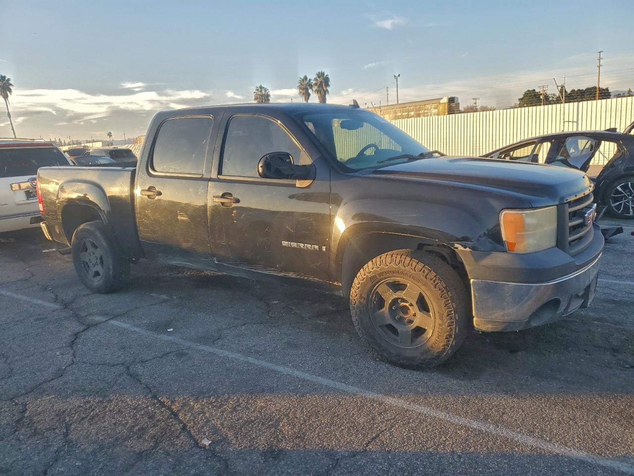 2007 GMC NEW SIERRA C1500 photo 4