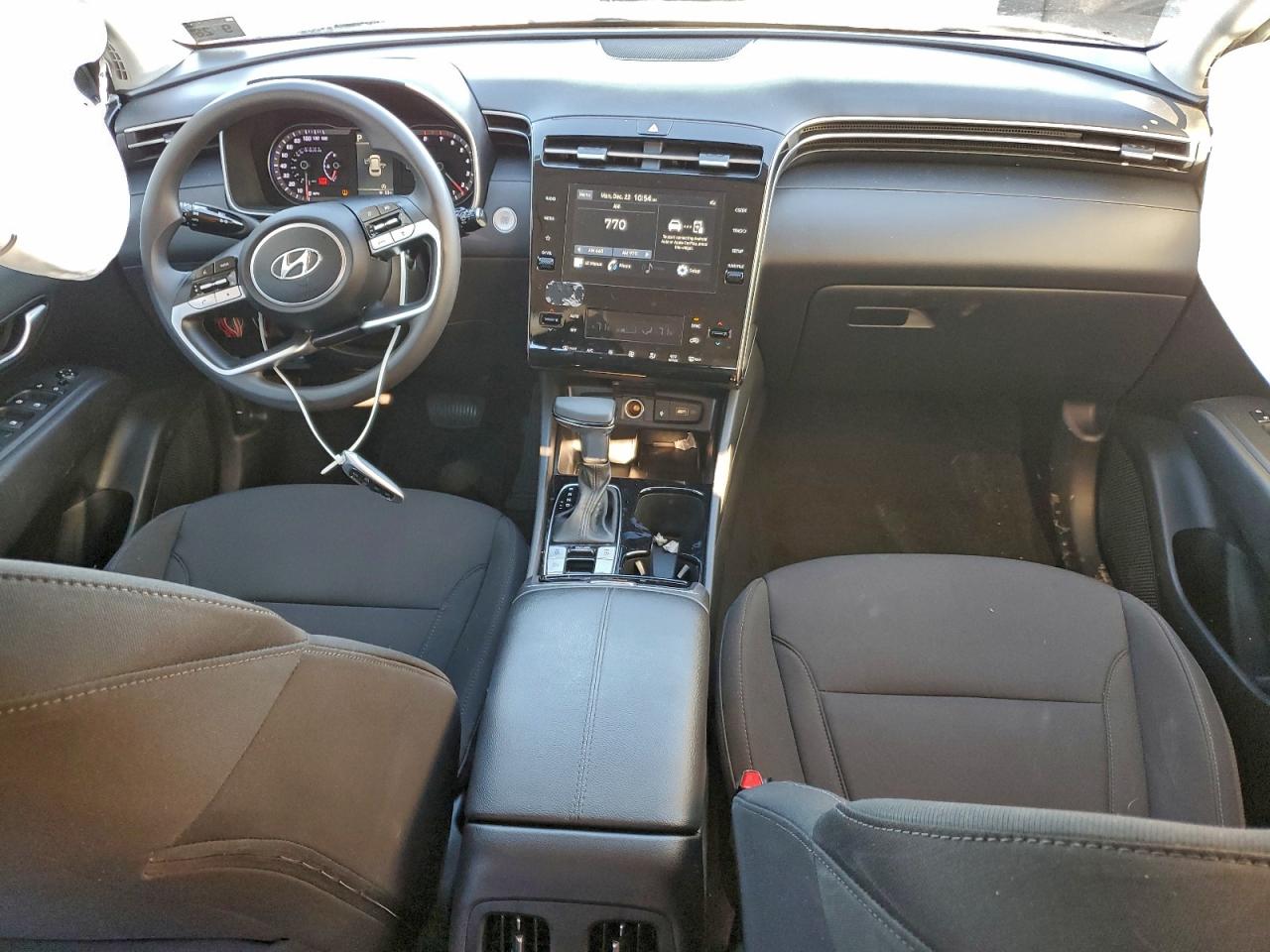 2024 HYUNDAI TUCSON SEL photo 8