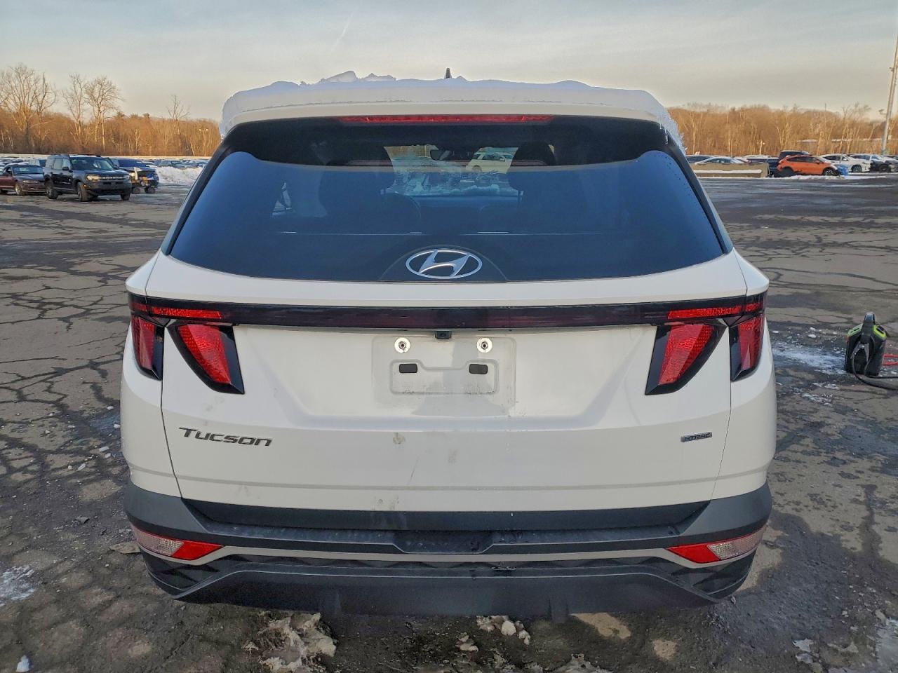 2024 HYUNDAI TUCSON SEL photo 6