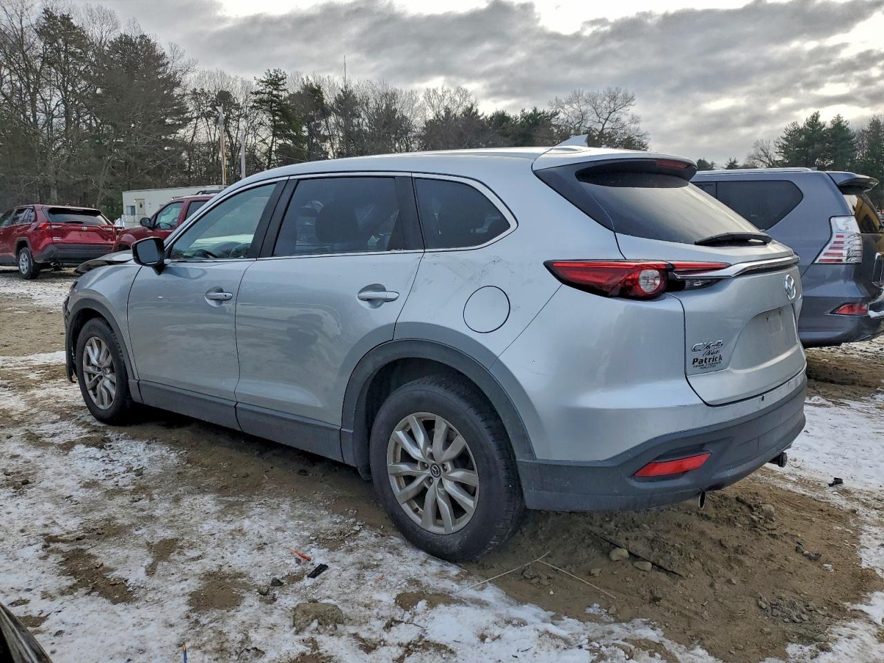 2016 MAZDA CX-9 photo 2