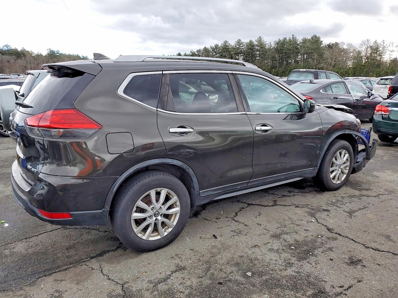 2017 NISSAN ROGUE S photo 3