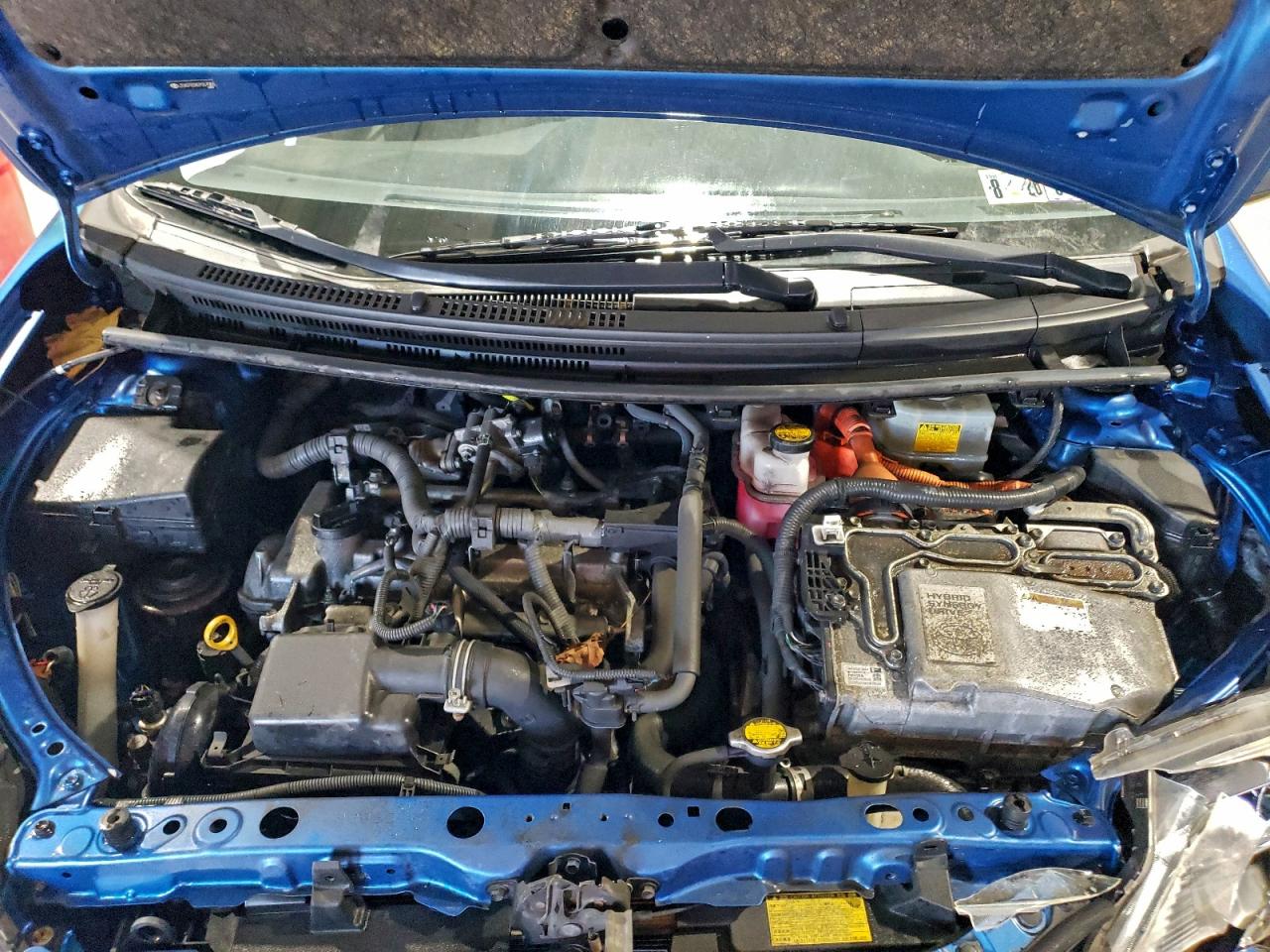 2013 TOYOTA PRIUS C photo 11
