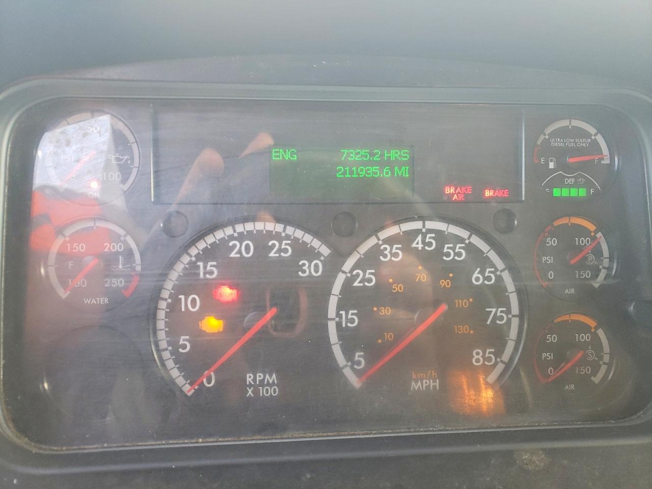 2020 FREIGHTLINER BUSINESS CLASS M2 BOX TRUCK photo 9