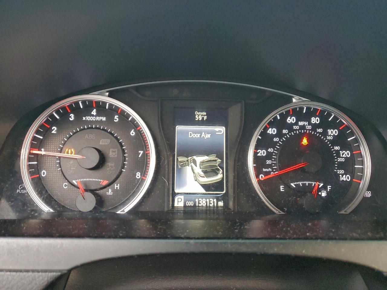 2017 TOYOTA CAMRY LE photo 9