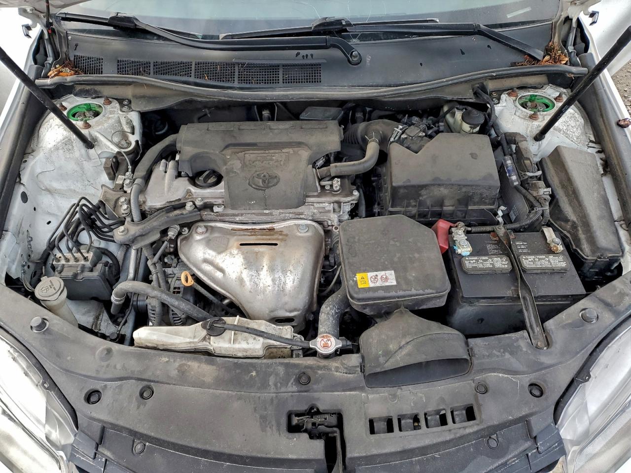 2017 TOYOTA CAMRY LE photo 11