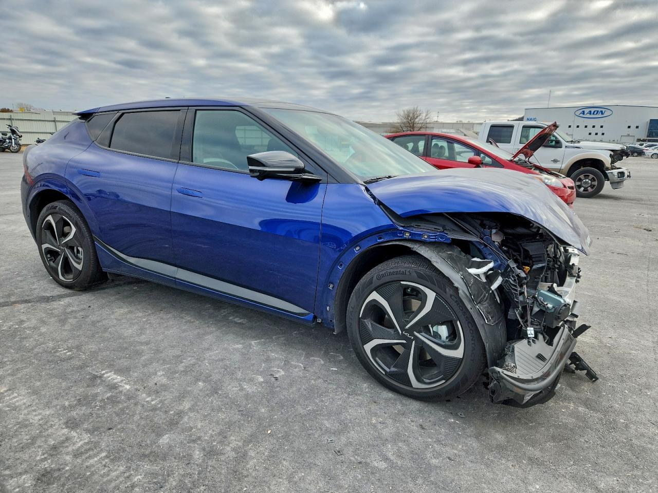 2024 KIA EV6 GT-LINE photo 4