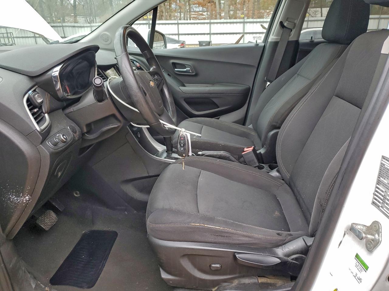 2019 CHEVROLET TRAX 1LT photo 7