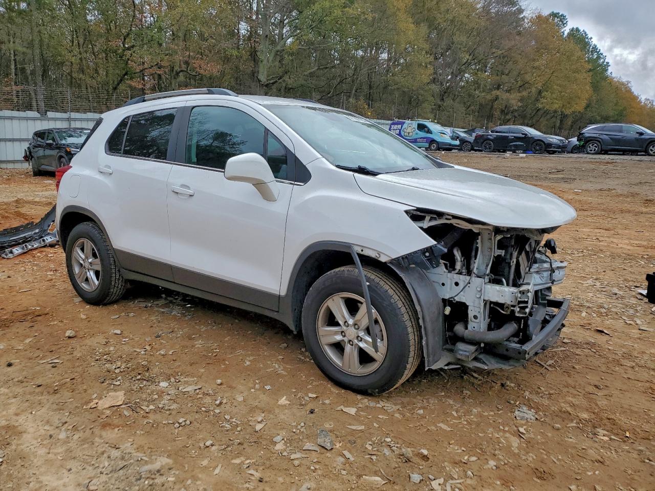 2019 CHEVROLET TRAX 1LT photo 4