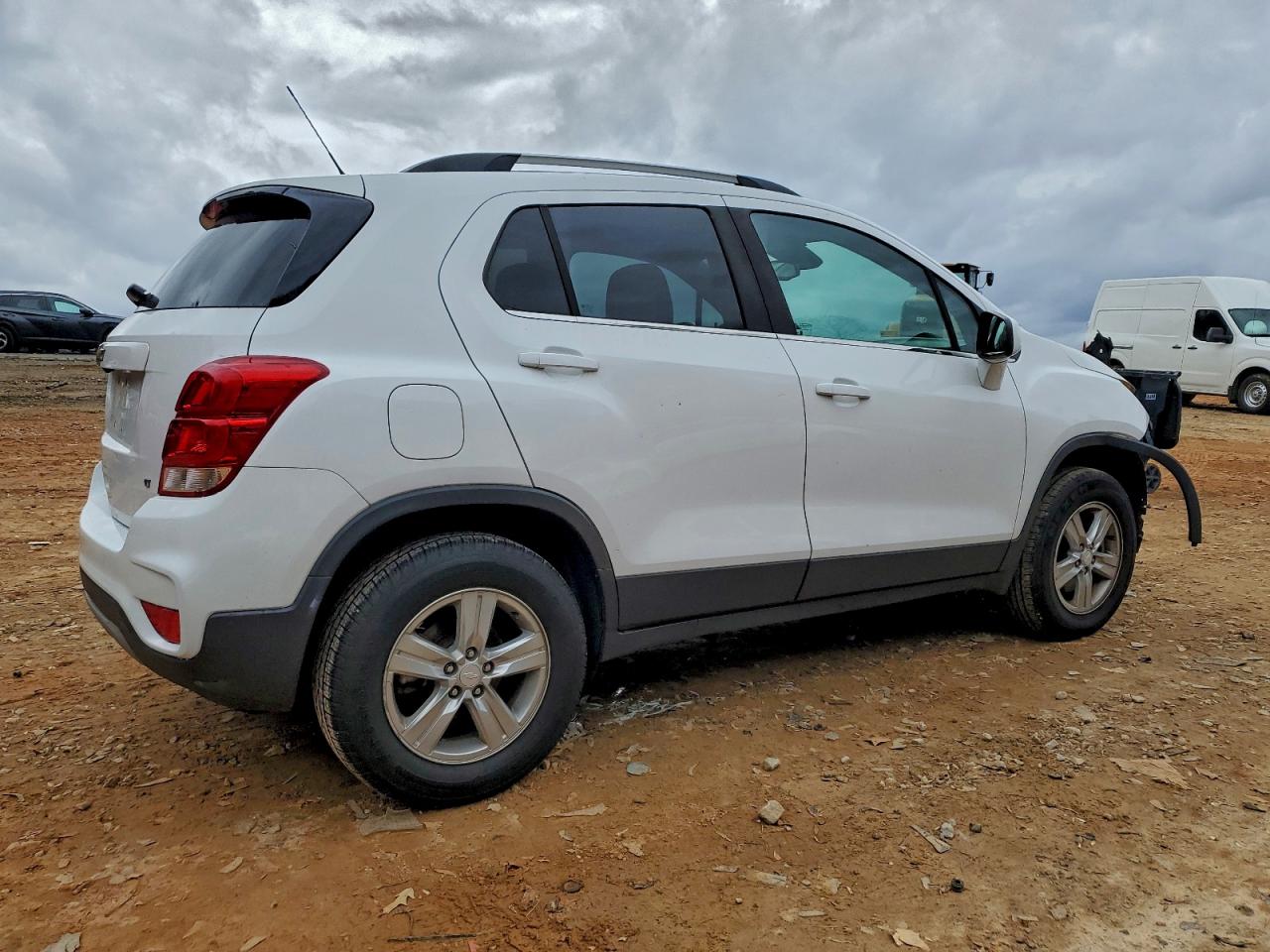 2019 CHEVROLET TRAX 1LT photo 3