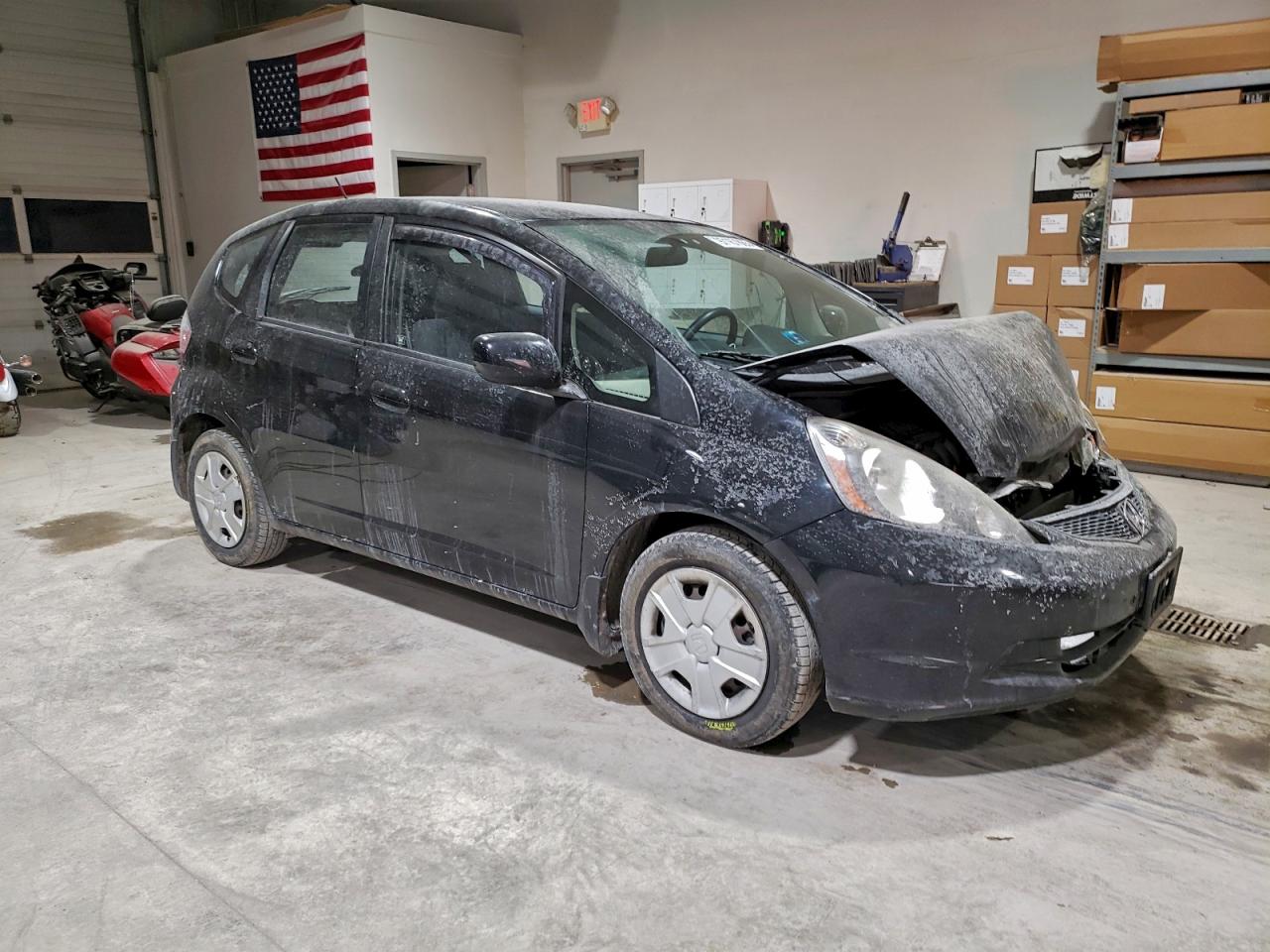 2013 HONDA FIT photo 4