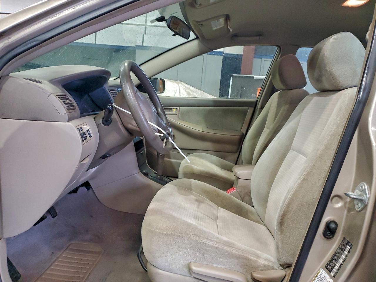 2007 TOYOTA COROLLA CE photo 7