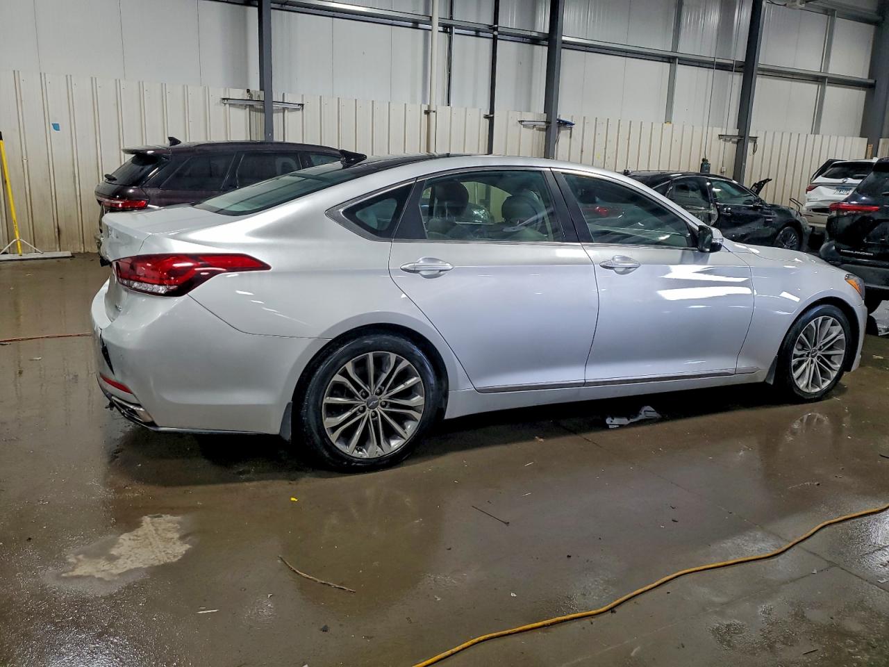 2015 HYUNDAI GENESIS 3.8L photo 3