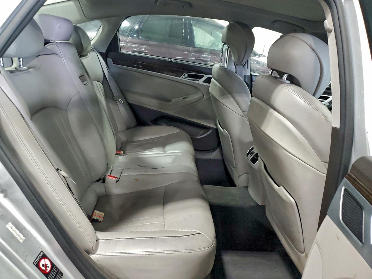 2015 HYUNDAI GENESIS 3.8L photo 10