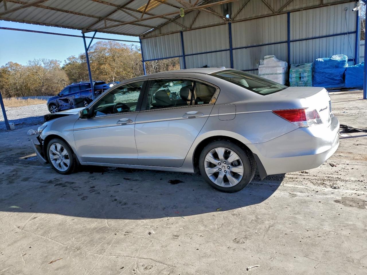 2009 HONDA ACCORD photo 2