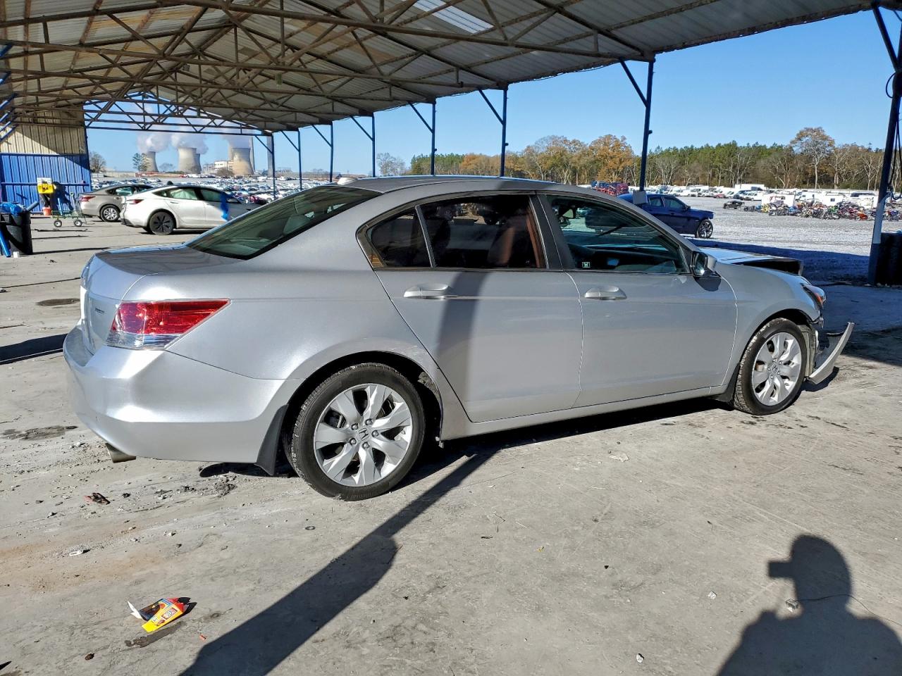 2009 HONDA ACCORD photo 3