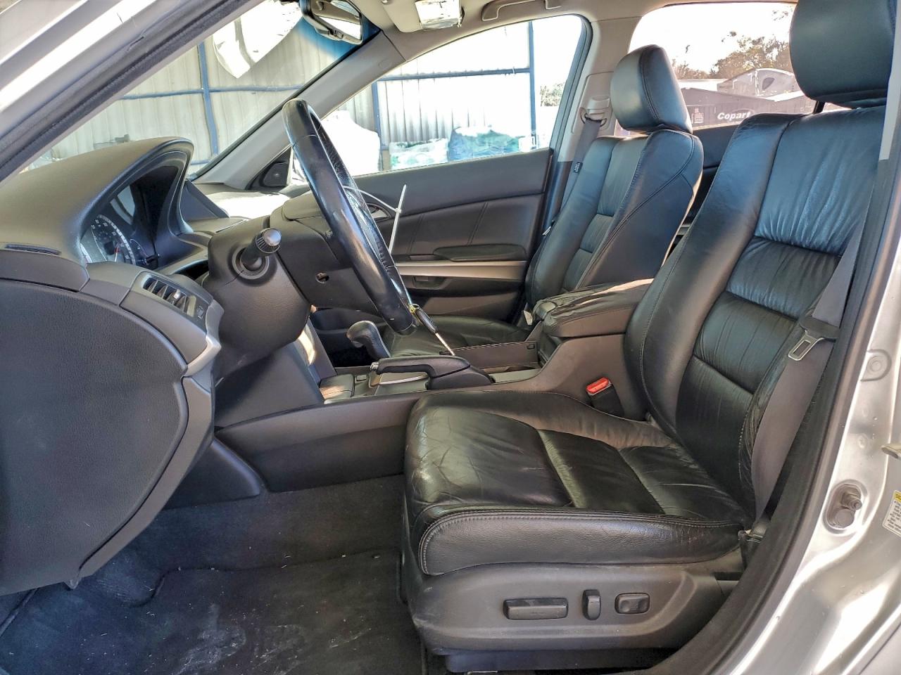 2009 HONDA ACCORD photo 7