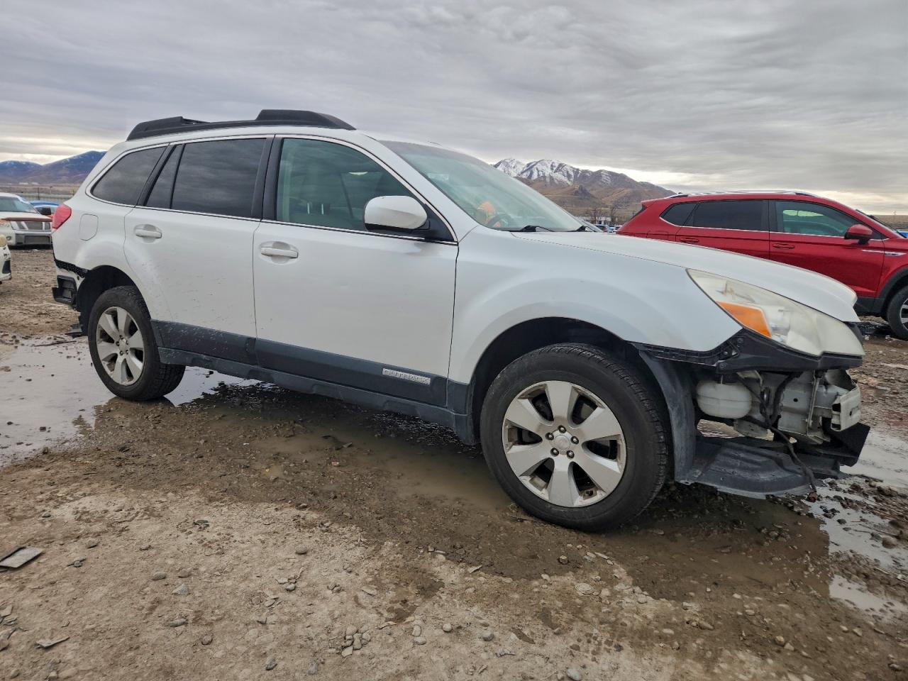 2011 SUBARU OUTBACK 3.6R LIMITED photo 4