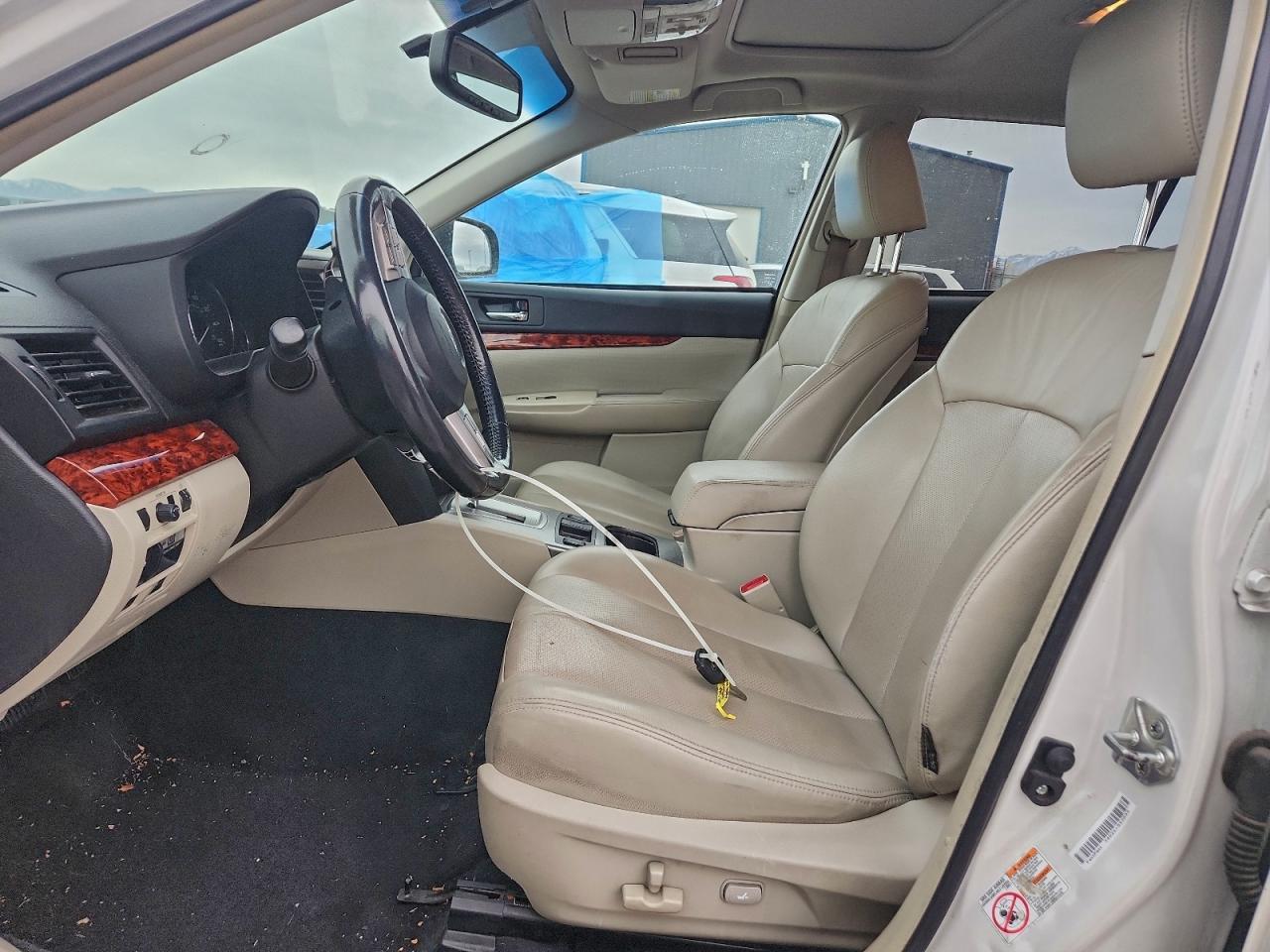 2011 SUBARU OUTBACK 3.6R LIMITED photo 7