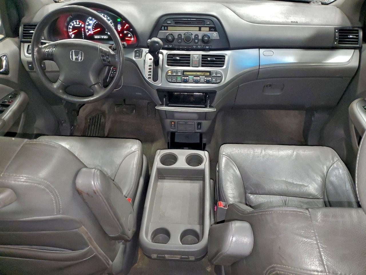 2010 HONDA ODYSSEY EXL photo 8