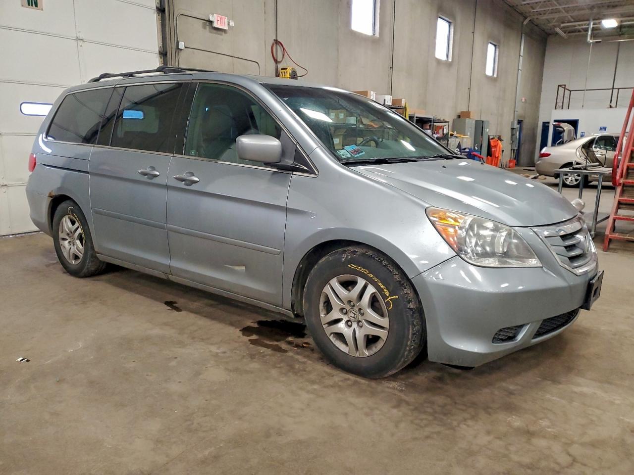 2010 HONDA ODYSSEY EXL photo 4