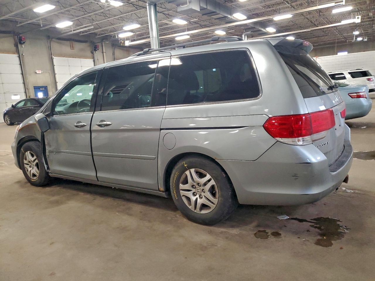 2010 HONDA ODYSSEY EXL photo 2