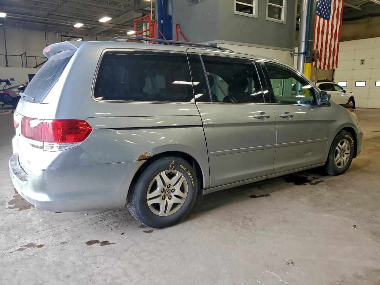 2010 HONDA ODYSSEY EXL photo 3