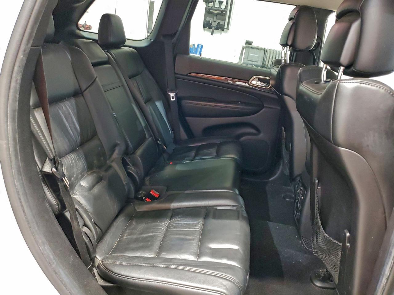 2012 JEEP GRAND CHEROKEE LAREDO photo 11