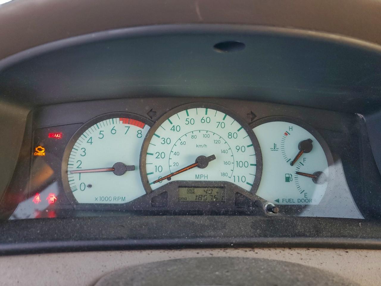 2003 TOYOTA COROLLA CE photo 9