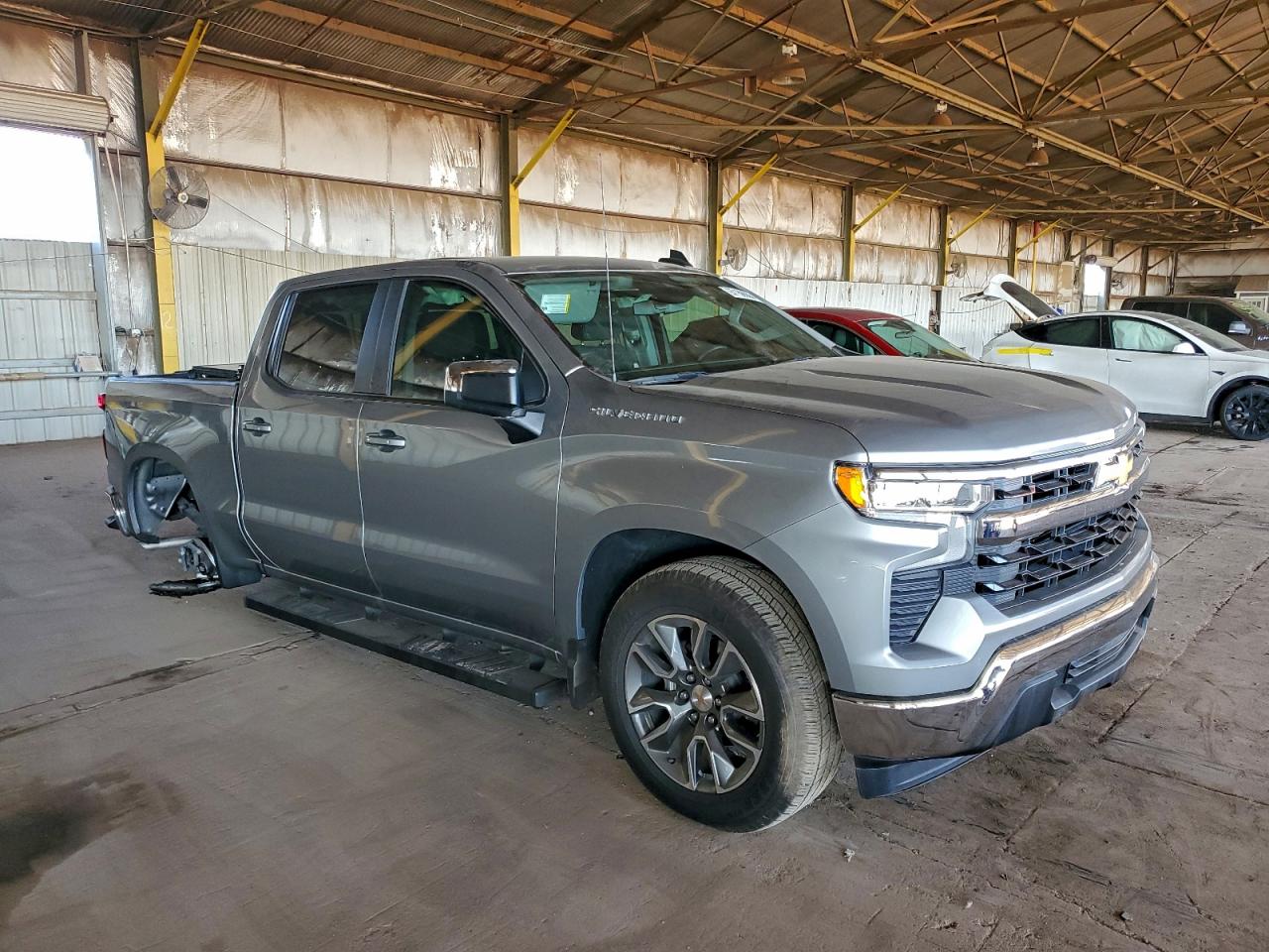 2024 CHEVROLET SILVERADO C1500 LT photo 4